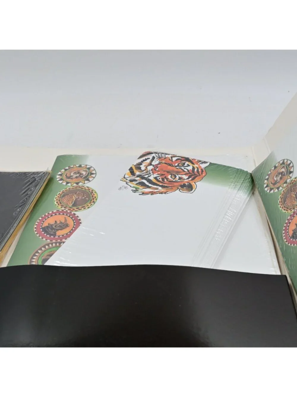 Bob Mackie Stationery Portfolio Blank Tiger Cards Envelopes Vintage
